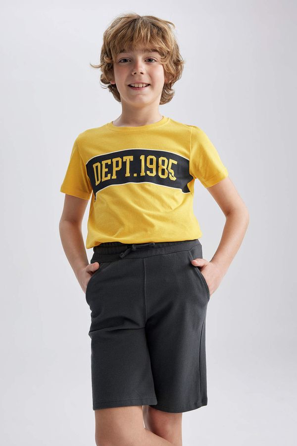 DEFACTO DEFACTO Boy Regular Fit Crew Neck Printed Short Sleeve T-Shirt