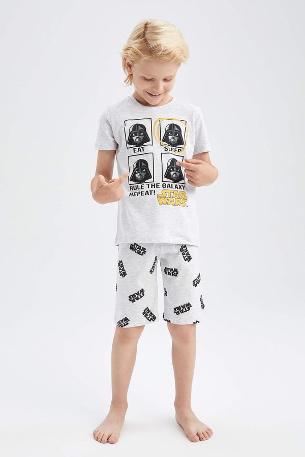 DEFACTO DEFACTO Boy Regular Fit Short Sleeve Star Wars Print Pyjama Set