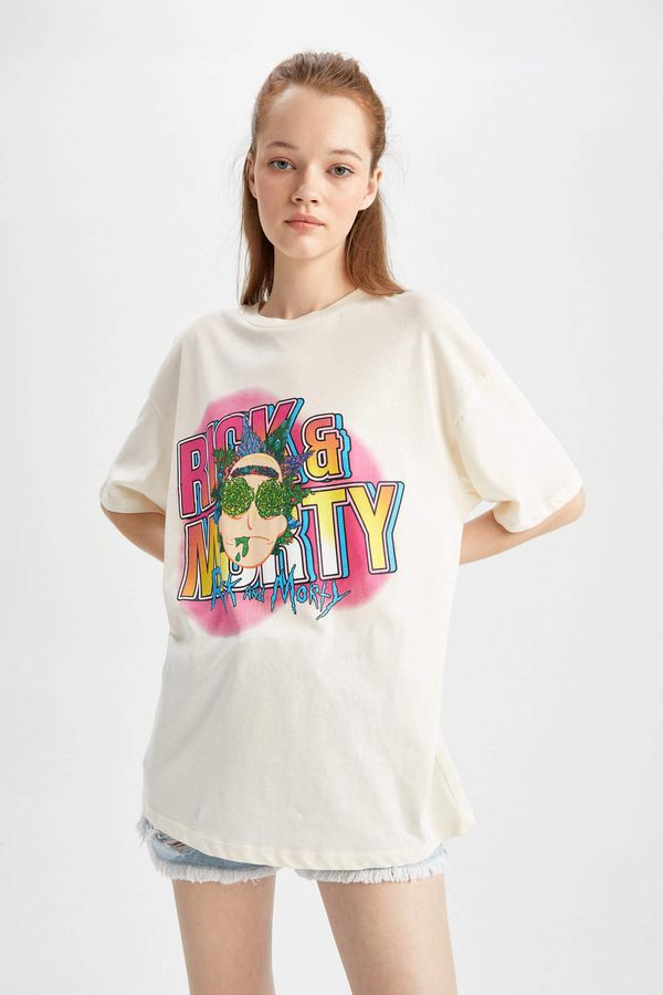DEFACTO DEFACTO Coool Rick and Morty Licensed Oversize Fit Crew Neck Printed Short Sleeve T-Shirt