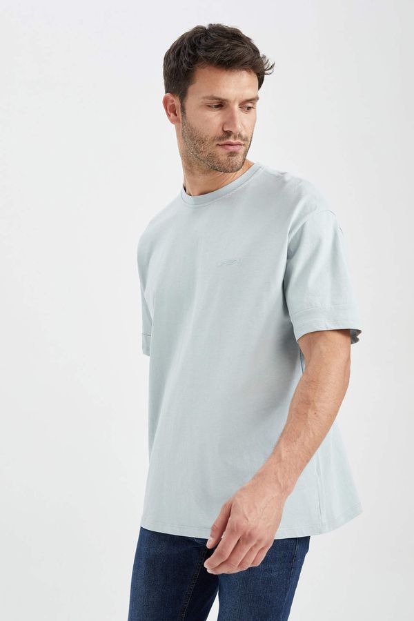DEFACTO DEFACTO Oversize Fit Crew Neck Basic Short Sleeve Cotton Combed T-Shirt