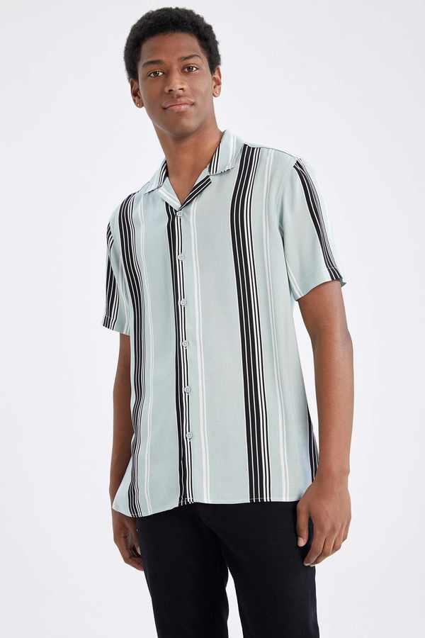 DEFACTO DEFACTO Regular Fit Stripe Patterned Poplin Short Sleeve Hawaiian Shirt