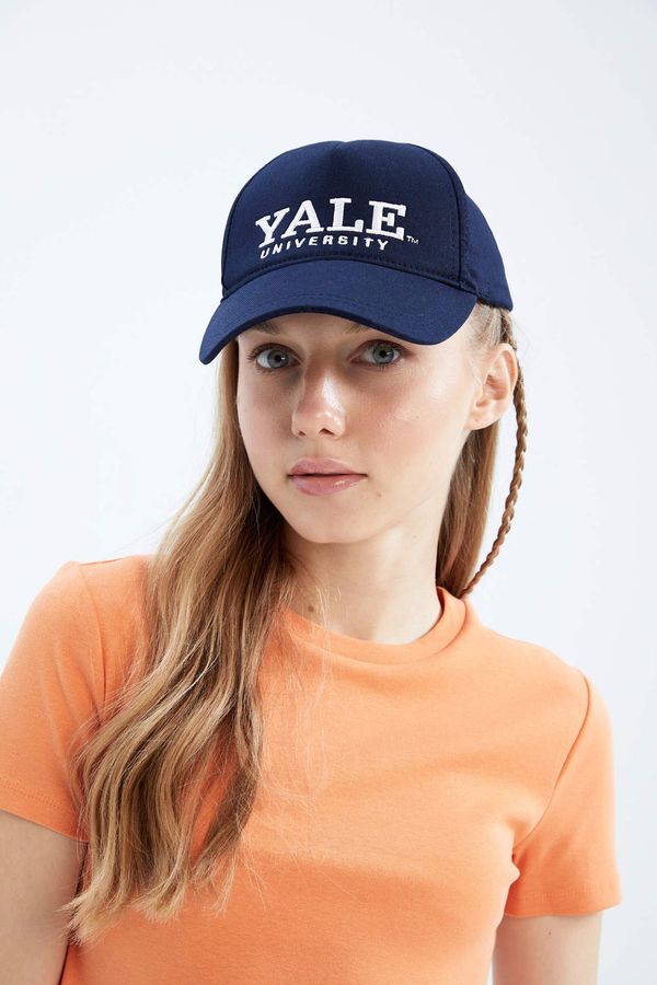 DEFACTO DEFACTO Women Yale University Cap Hat