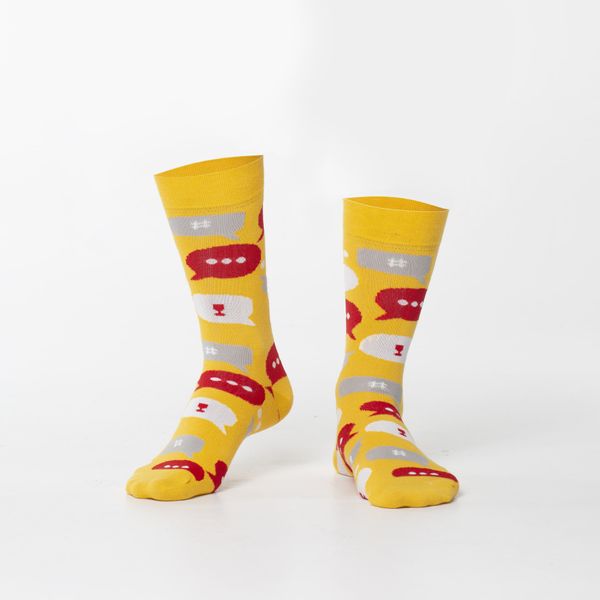 FASARDI Žluté pánské ponožky ve zprávě