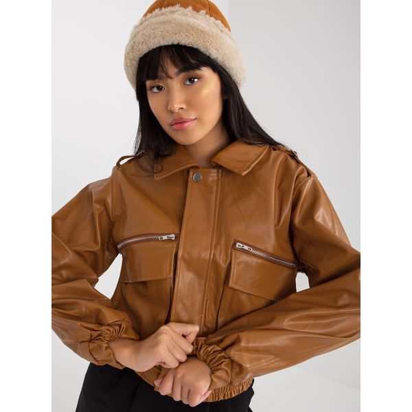 Fashionhunters Camel short eco-leather jacket with a collar