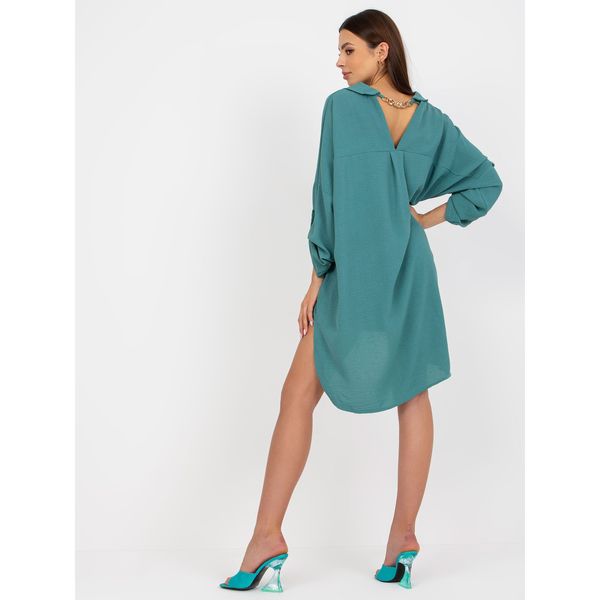 Fashionhunters Every day turquoise dress with a button closure Elaria
