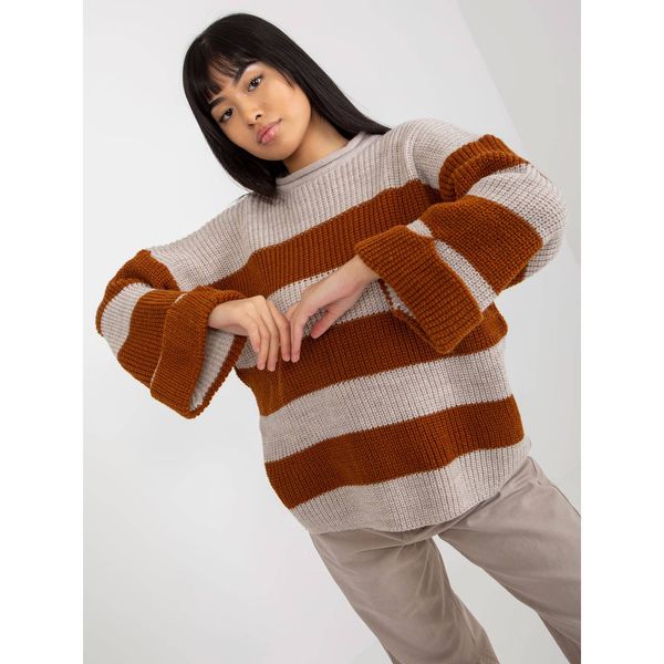 Fashionhunters Light brown and beige women's oversize sweater with wool