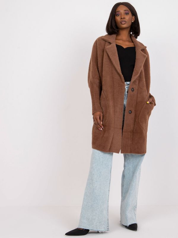 Fashionhunters Light brown lady's coat made of alpaca wool