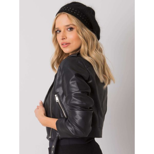 Fashionhunters Women's black winter hat with an application