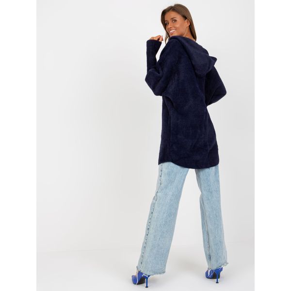 Fashionhunters Women's navy alpaca coat with Carolyn wool
