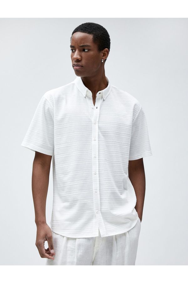Koton Koton Basic Short Sleeve Shirt Textured Classic Collar Buttoned