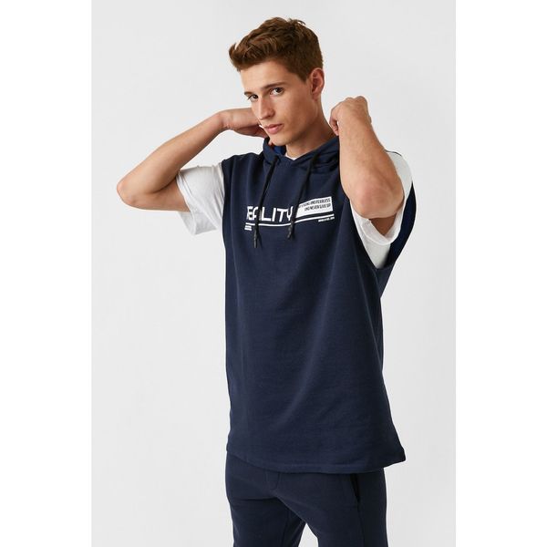 Koton Koton Men's Navy Blue T-Shirt