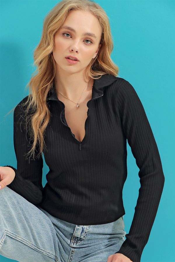 Trend Alaçatı Stili Trend Alaçatı Stili Blouse - Black - Fitted