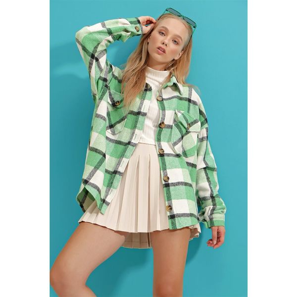 Trend Alaçatı Stili Trend Alaçatı Stili Women's Light Green Checkered Cachet Cotton Oversize Safari Jacket Shirt