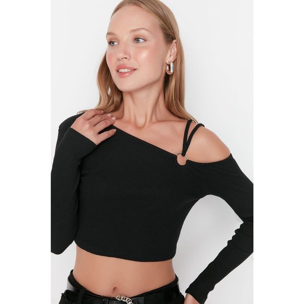 Trendyol Trendyol Black Accessory Detail Ribbed Corduroy Knitted Blouse