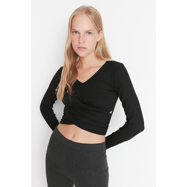 Trendyol Trendyol Black Collar Detailed Camisole Knitted Blouse