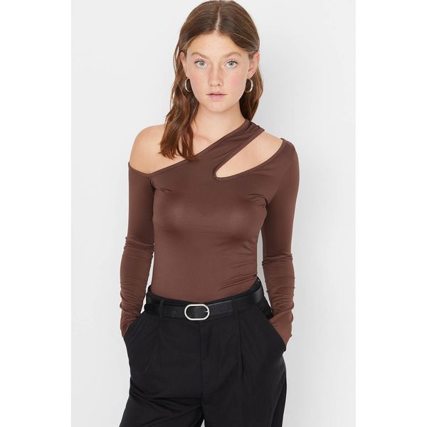 Trendyol Trendyol Brown Asymmetric Collar Fitted Knitted Blouse