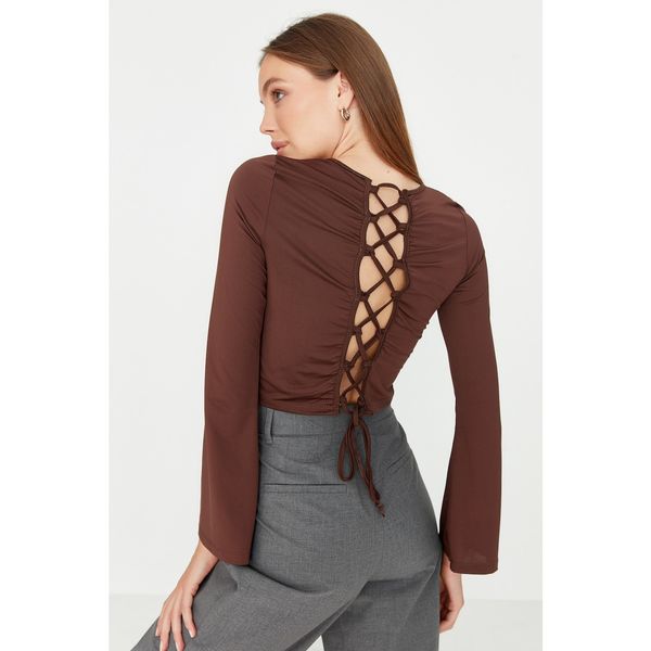 Trendyol Trendyol Brown Back Detailed Crop Knitted Blouse