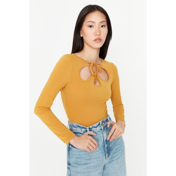 Trendyol Trendyol Camel Collar Detailed Fitted Knitted Body