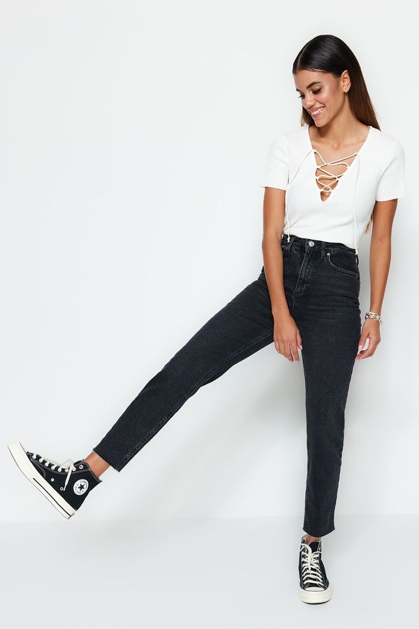 Trendyol Trendyol Jeans - Black - Mom