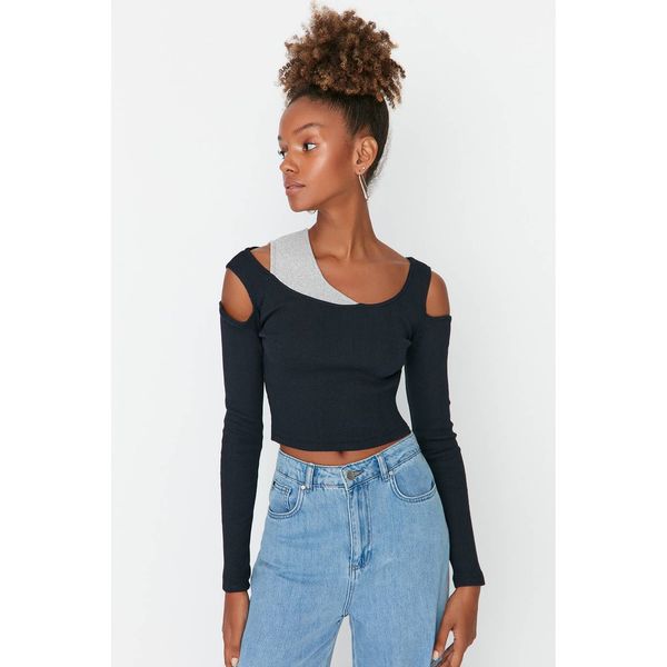 Trendyol Trendyol Navy Blue Cut Out and Color Block Detailed Corduroy Knitted Blouse