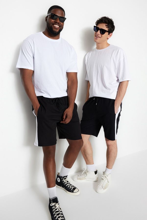 Trendyol Trendyol Plus Size Shorts & Bermuda - Black - Normal Waist